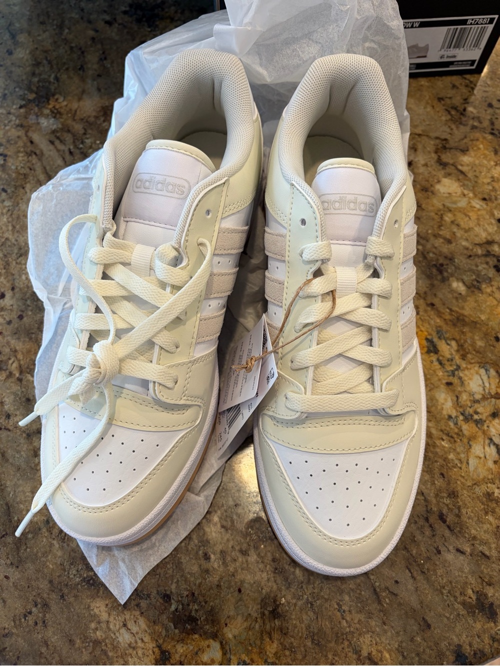 adidas Break Start Low W Sneakers in Cream and White new